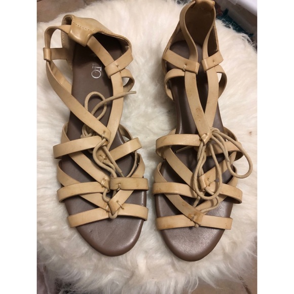 Tan Sandals:) - Picture 2 of 3